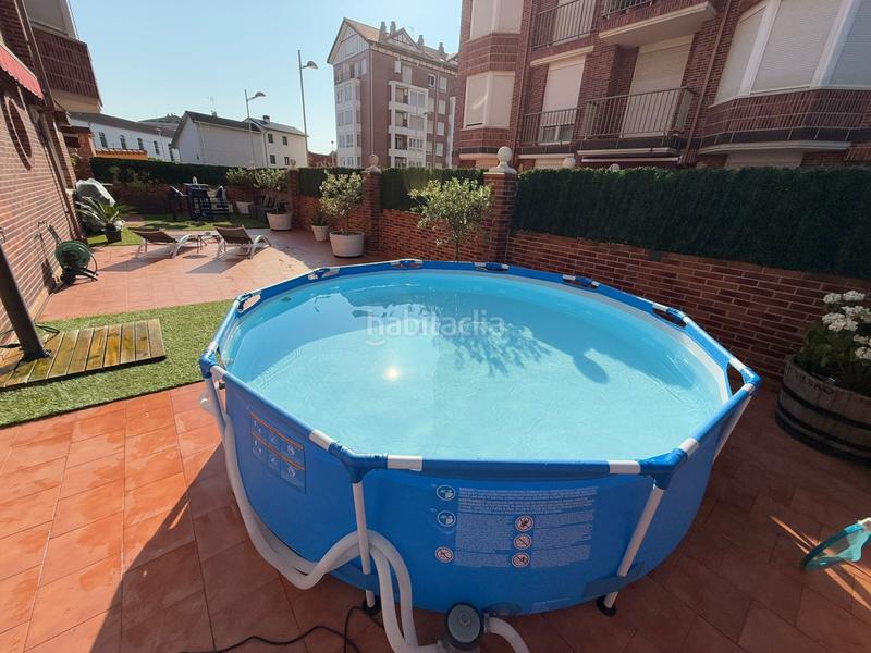 Foto dbb60ba0-5ee8-482b-ad99-0957efd80083. Piso  en venta en paseo marítimo, 2 dormitorios. en Santoña