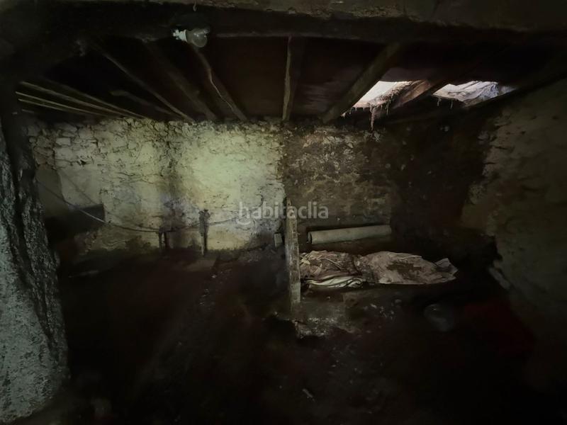 Foto 2d01599c-28bb-450c-9106-470c9896e006. Casa  en venta . en Hazas de Cesto