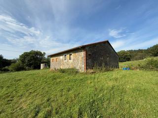 Casa  El perujo. Casa en venta en hazas de cesto.