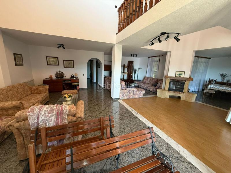 Foto 86b28b87-c9d9-49e7-a825-c578df066291. Chalet con riscaldamento parcheggio in Arnuero
