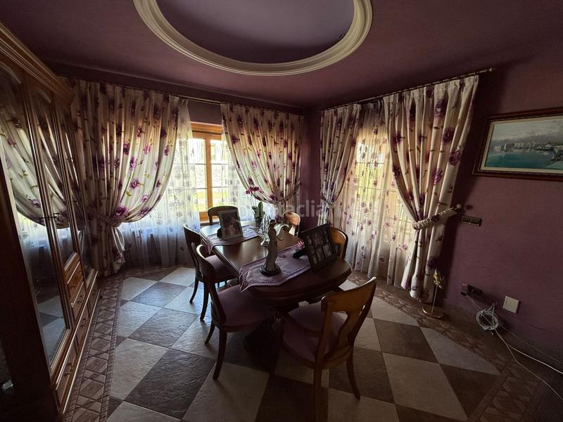 Foto 1ec6baa8-e251-4341-b309-68f8275e033d. Haus mit heizung parking in Tregadín Noja