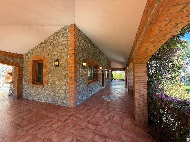 Foto 24cd6084-f78e-4791-aa35-f2dbfe1a6718. Haus mit heizung parking in Tregadín Noja