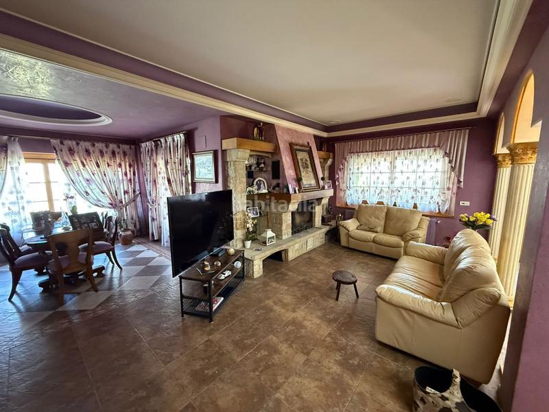 Foto 861164dd-303a-44e0-84e9-8e906105c63c. Haus mit heizung parking in Tregadín Noja