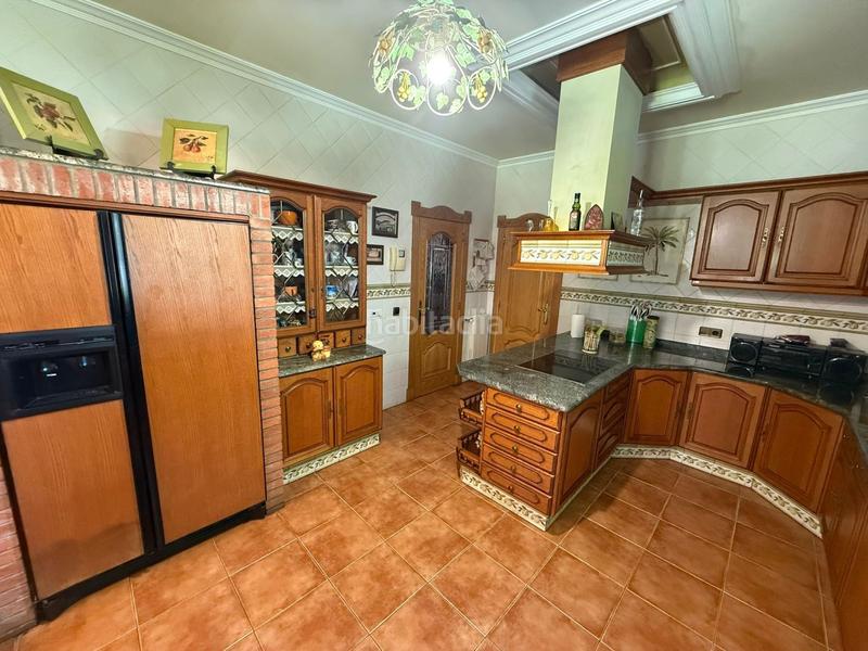 Foto 8e65f0a0-8ae7-4385-b8e5-5a5bdb44d3b2. Haus mit heizung parking in Tregadín Noja