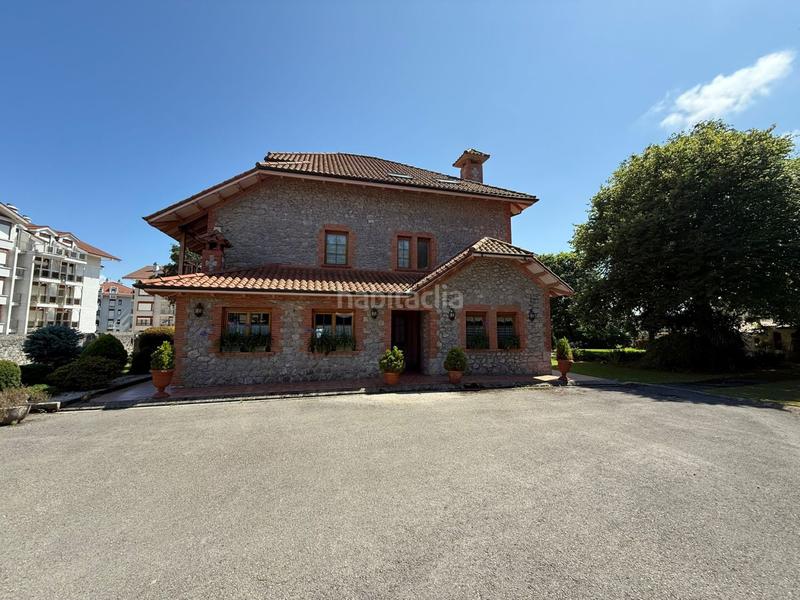 Foto f9cac3d2-97da-40d1-91b2-998b23f958ab. Haus mit heizung parking in Tregadín Noja