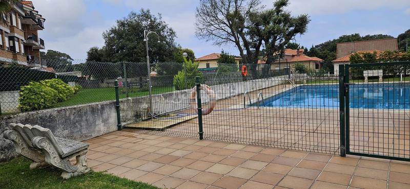 Foto 5feef01a-0c68-4e2a-9e34-ff0544ee8653. Appartement avec chauffage parking piscine dans Ris Noja