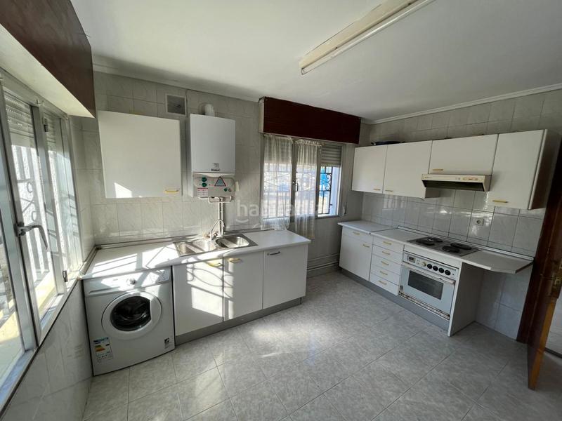 Foto b8897bcb-5df5-4df6-9052-8d896ab83f10. Casa  en venta , 4 dormitorios. en Argoños