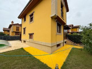Haus  Palacio. Casa en venta en arnuero, 4 dormitorios.