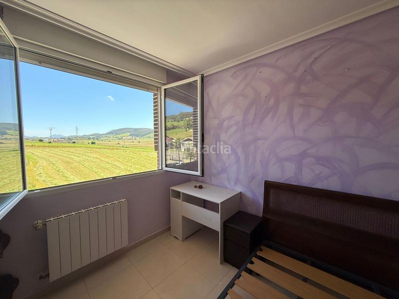 Foto 92f1145f-50cd-44f7-aa0c-244ace57e3a2. Etagenwohnung mit heizung parking pool in Meruelo