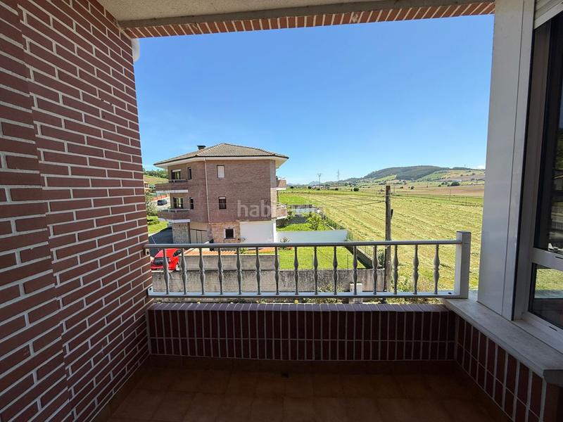 Foto eb53fbff-07b6-4b86-b753-269668d3db93. Etagenwohnung mit heizung parking pool in Meruelo