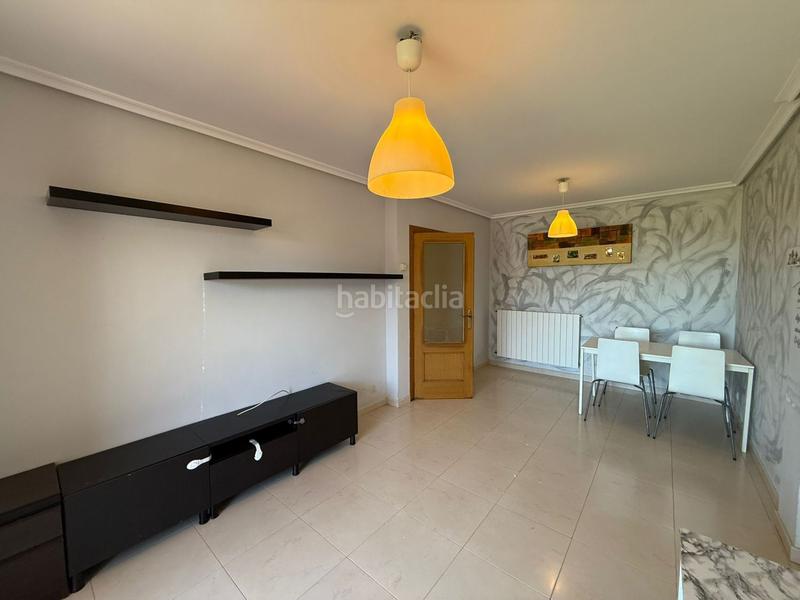 Foto f41c1536-788e-41f8-9e7a-c866bf45588f. Etagenwohnung mit heizung parking pool in Meruelo