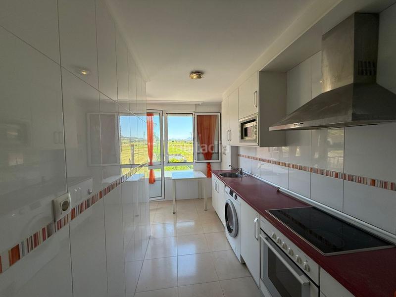 Foto fa8a15f9-8b66-4435-b8b2-c15688791c56. Etagenwohnung mit heizung parking pool in Meruelo