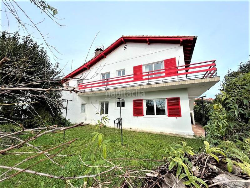 Foto ce374663-644f-496e-bc03-84421ddd0ed6. Maison avec parking dans El Arco-Rota-Fonegra Noja