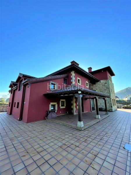 Foto 282e6b18-db02-4c51-bc51-b3286abc048b. Haus mit heizung parking in Bárcena de Cicero