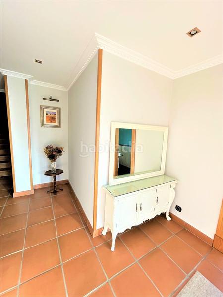 Foto 651be999-d4ae-4665-9a41-4da278fc861e. Haus mit heizung parking in Bárcena de Cicero