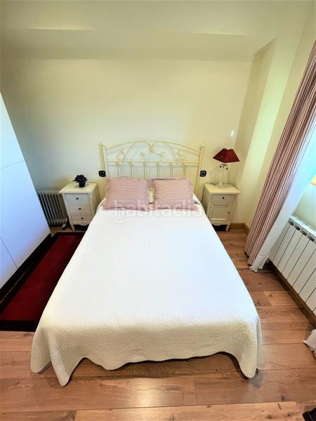 Foto 7e75c633-c438-43b1-8d02-f63543750c7c. Haus mit heizung parking in Bárcena de Cicero