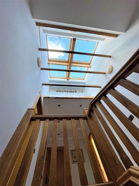 Foto eeeb785b-9daa-4e2e-8cda-3372e7980374. Haus mit heizung parking in Bárcena de Cicero