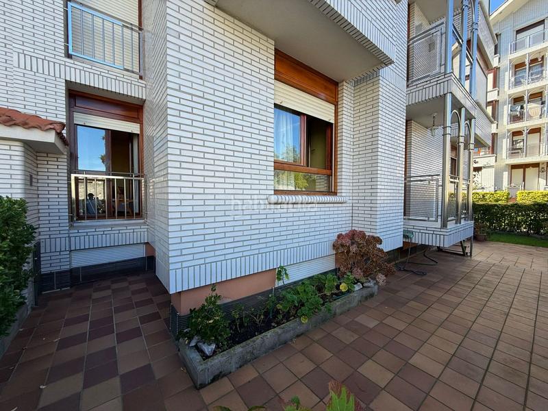 Foto 5c983947-b2e4-4188-8573-48b91d6ca893. Etagenwohnung mit heizung parking pool in Tregadín Noja