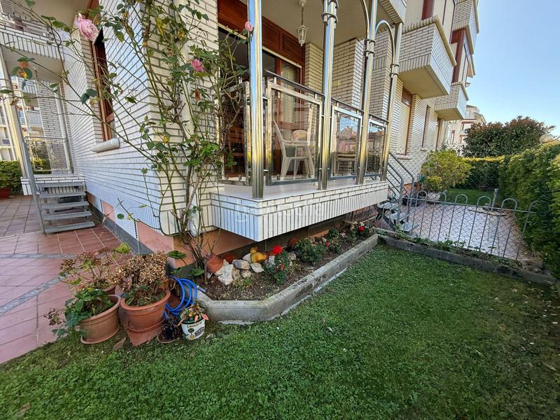 Foto af0d15d9-cf14-4c17-8a63-821abab4cf39. Etagenwohnung mit heizung parking pool in Tregadín Noja