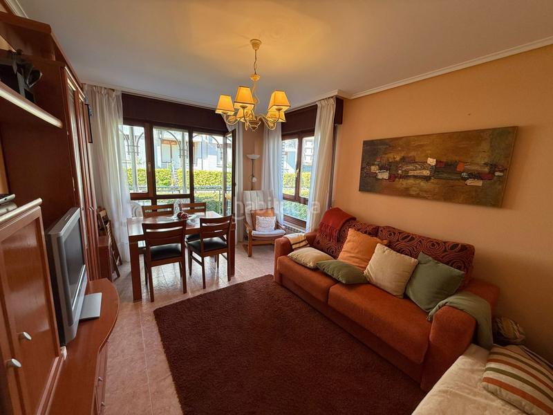 Foto d5e94cea-c855-44eb-9326-6544465f4a2d. Etagenwohnung mit heizung parking pool in Tregadín Noja