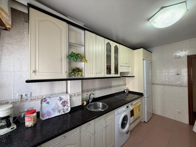 Foto 6acb170a-6be9-44c6-988d-b3d50e9256f6. Piso  en venta en brazomar, 3 dormitorios. en Castro - Urdiales