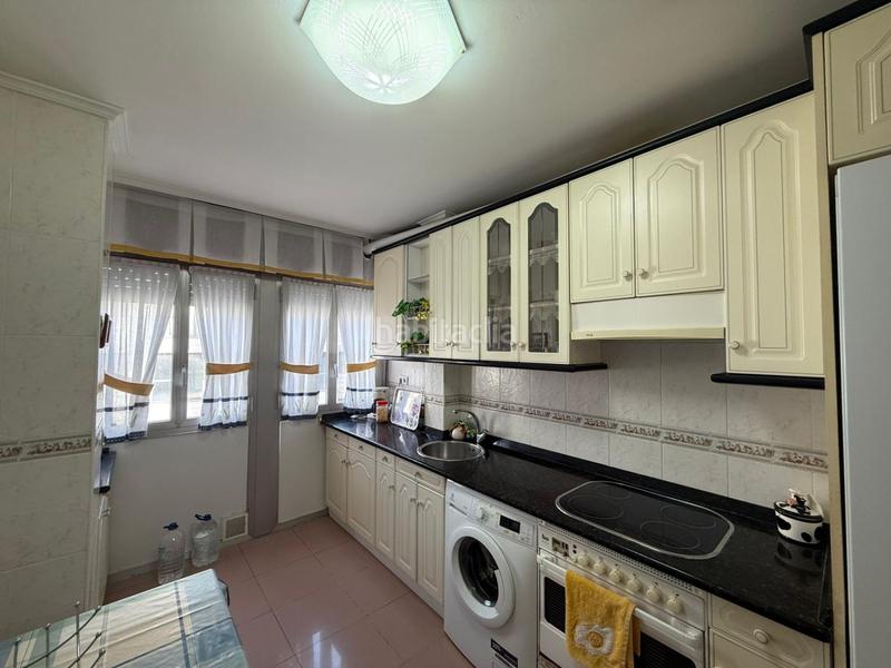 Foto c59b218b-3e21-405e-accc-66d5bdaa5b85. Piso  en venta en brazomar, 3 dormitorios. en Castro - Urdiales