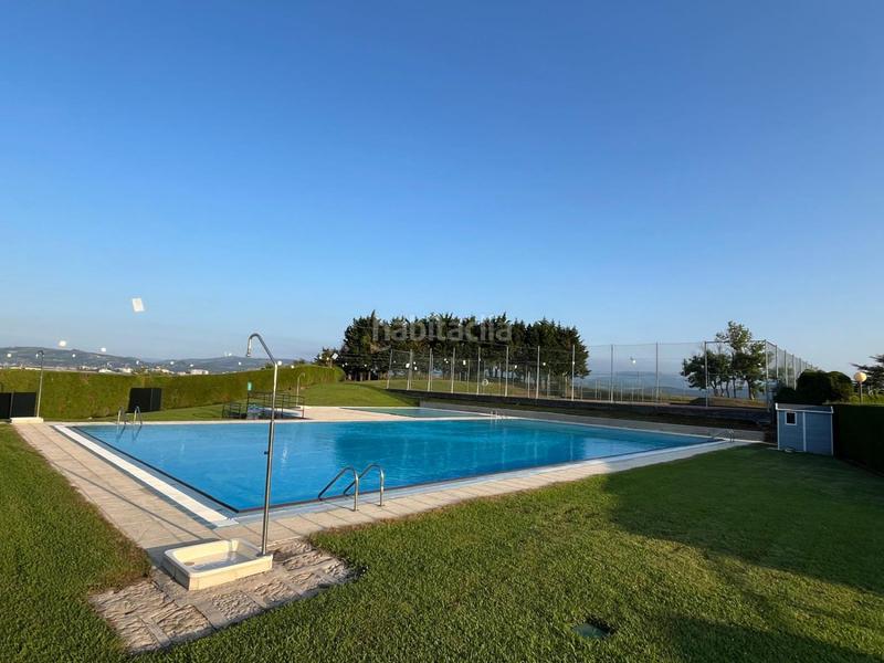 Foto 19a4ade8-bf21-4547-8d90-089ec359848e. Chalet mit heizung parking pool in Argoños