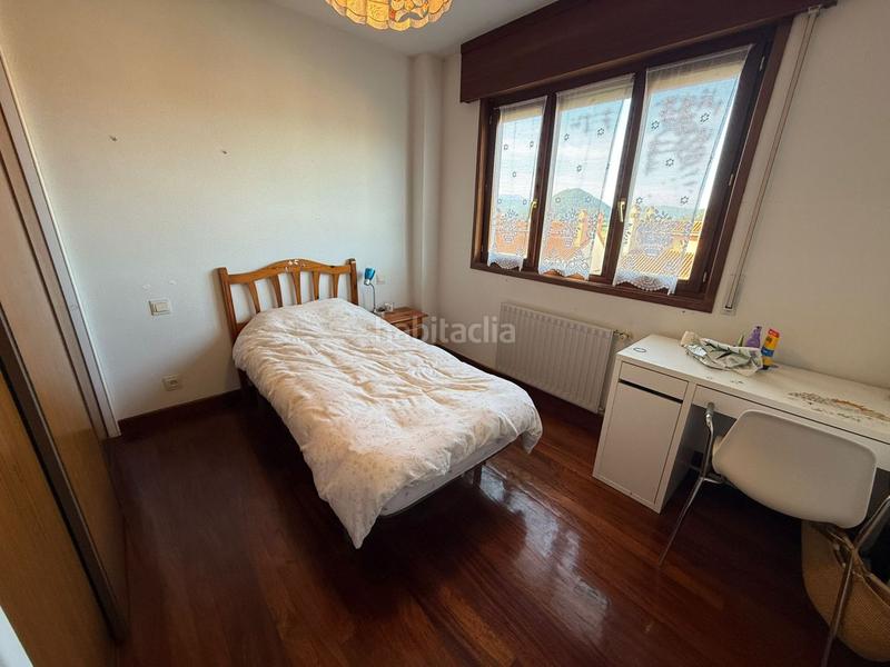 Foto 28b7ad4e-0db2-4045-92d9-6875f9153785. Chalet mit heizung parking pool in Argoños