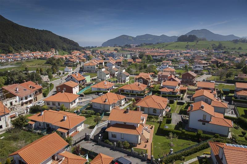 Foto 3a5b67f4-fd6a-424b-9d4f-0d7cec3e2dad. Chalet mit heizung parking pool in Argoños