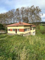 Haus in Güemes. Casa en venta en guemes, 3 dormitorios.