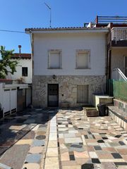 Maison  Socaire. Casa en venta en centro, 6 dormitorios.