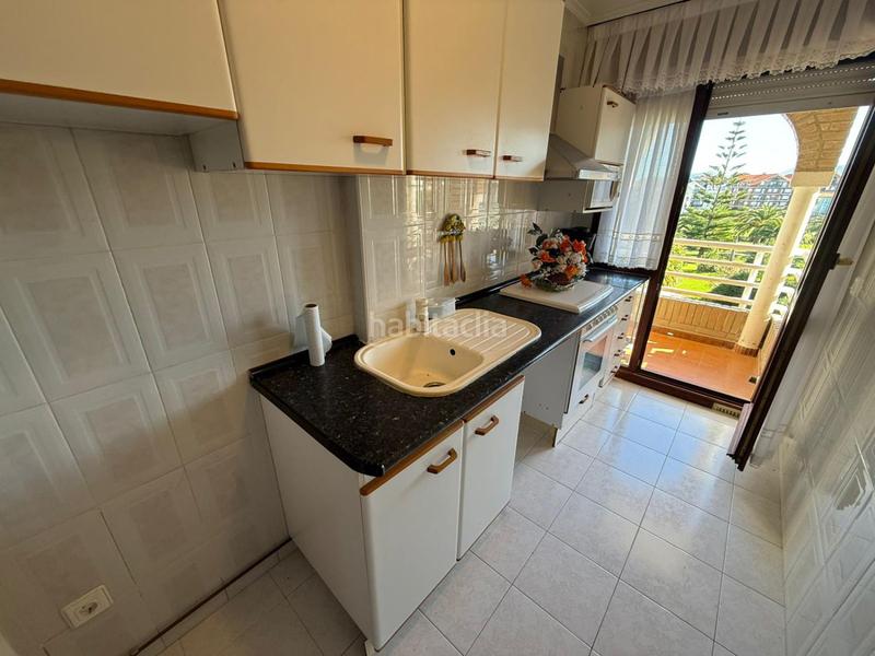 Foto 4bf546f6-93e2-4a33-9658-3fb8f29d5829. Pis amb calefacció aparcament a Pedroso Noja