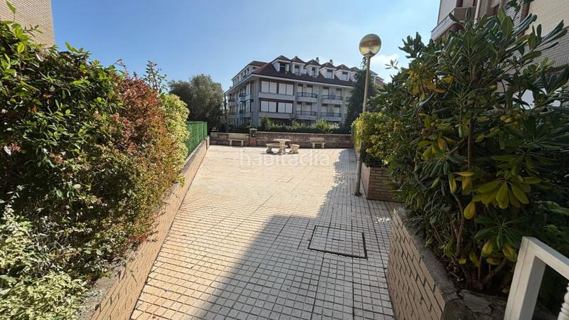 Foto 5d22b02c-7520-46b6-be9c-c12d2731dce0. Pis amb calefacció aparcament a Pedroso Noja