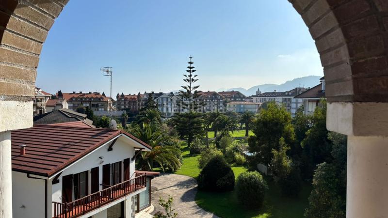 Foto 6ad46d29-7744-4714-8534-2b3036385dc3. Pis amb calefacció aparcament a Pedroso Noja