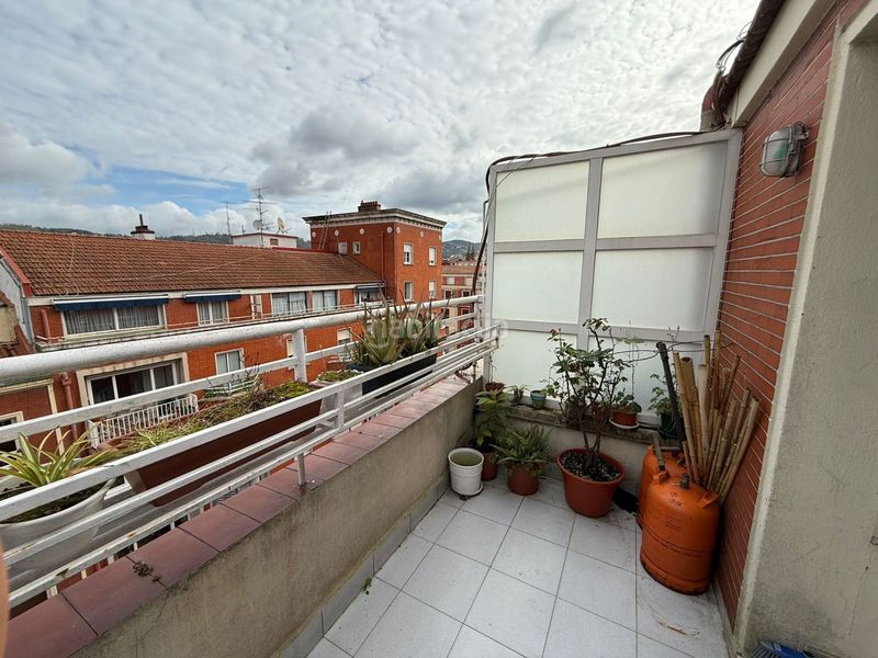 Foto 207c4fe1-dcaf-43aa-8eff-8b5e3280a9fb. Flat with heating in Ametzola Bilbao