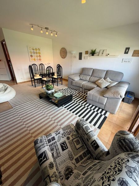 Foto f8f9bb2c-d46a-47f1-a97b-527a70740fb4. Pis amb calefacció piscina a Ajo Bareyo