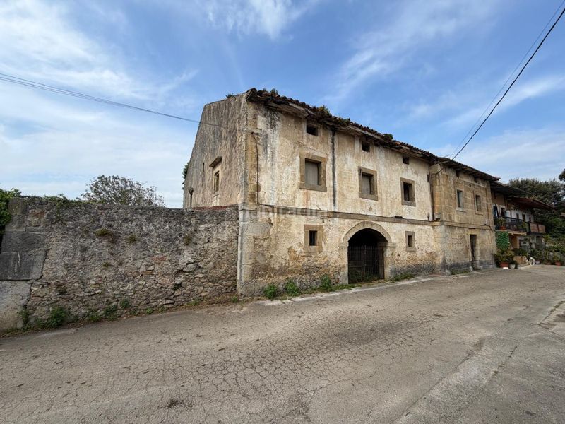 Foto efc8e14a-c6dd-4414-8fc0-93e01d4f6b5e. Casa a Bárcena de Cicero