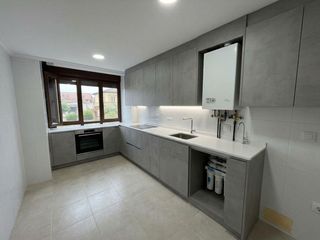 Appartement  La maza urb. los tilos. Piso en venta en san miguel de meruelo, 2 dormitorios.