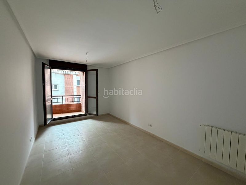 Foto a3f35c6f-bd7b-486c-aa03-ec49d006e0e2. Pis amb calefacció aparcament piscina a Meruelo
