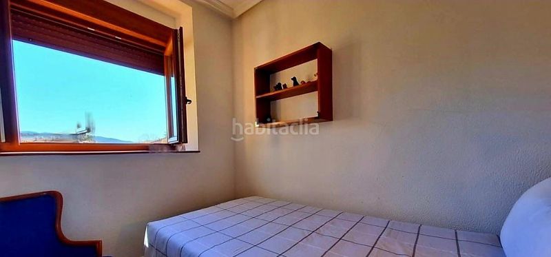 Foto 70e7e78d-61b1-4db6-9805-9e22268583dd. Rent house with parking in Palacio Noja
