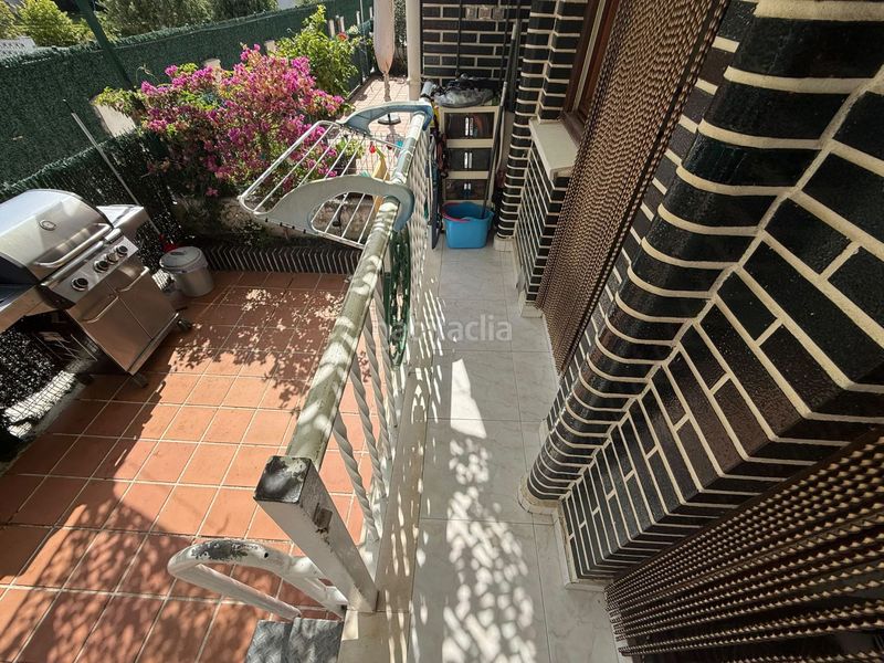 Foto 888cf5cf-7b5e-4310-a69d-4573ce521933. Flat with heating parking pool in Palacio Noja