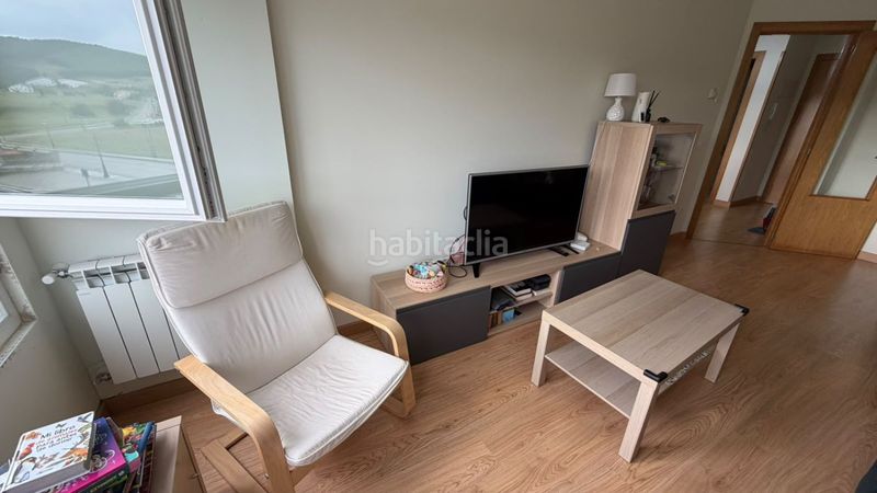 Foto ad1b8688-07ce-4642-9575-7b3a28eb871c. Pis amb calefacció aparcament a Meruelo