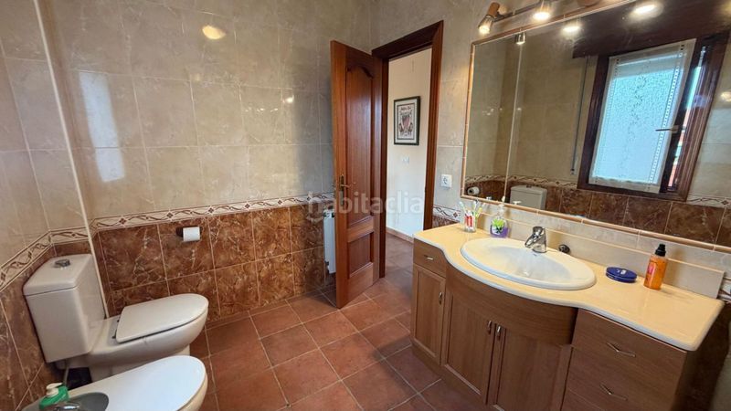 Foto dfae4bd8-cd11-4cd4-bb13-3780e9050411. Xalet amb calefacció aparcament a Arnuero