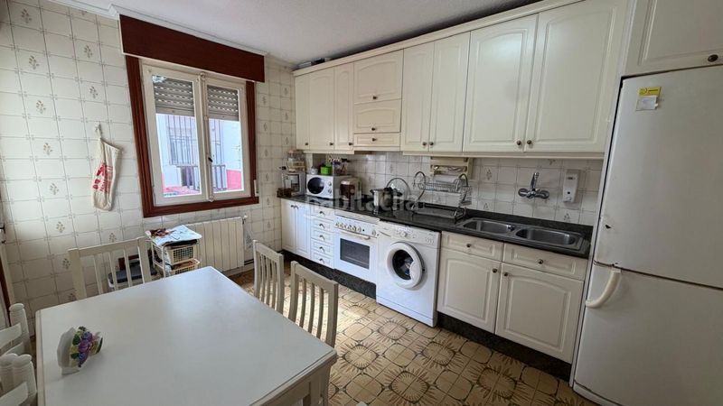 Foto d415e180-8949-4be7-a2f9-d517e5ac363f. Casa amb calefacció aparcament a Bárcena de Cicero