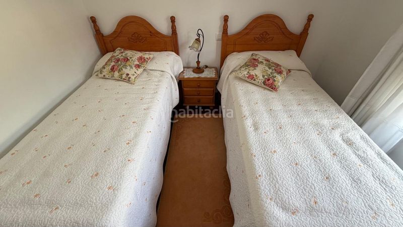 Foto 1a5a7cd0-74c8-49f2-8529-ce90f548307d. Casa adossada amb calefacció aparcament a Argoños