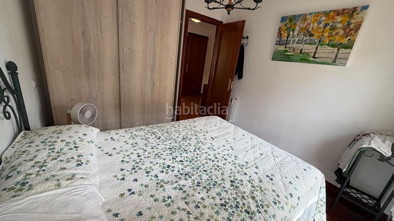 Foto b28c8a82-625a-4806-8bfe-86a6f0778811. Casa adossada amb calefacció aparcament a Argoños