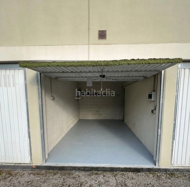 Foto 5d6e815b-d51b-4975-a905-2b385370ce30. Chalet pareado en venta , 3 dormitorios. en Arredondo