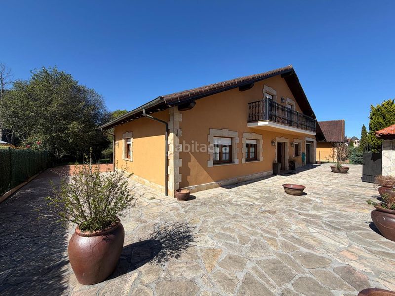 Foto 0aa921c2-6f06-4422-be54-ff19c51b5e26. Casa amb aparcament a Bárcena de Cicero