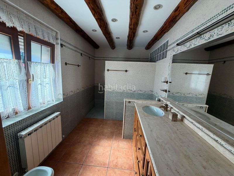 Foto 5fb5b1a5-3edf-45bc-8e08-cb97d5c02971. Casa amb aparcament a Bárcena de Cicero