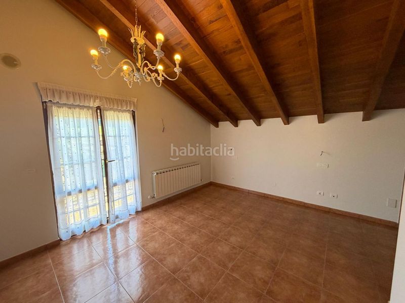 Foto a21e0d9f-cd2c-4637-b83b-3dea08f32bb0. Casa amb aparcament a Bárcena de Cicero